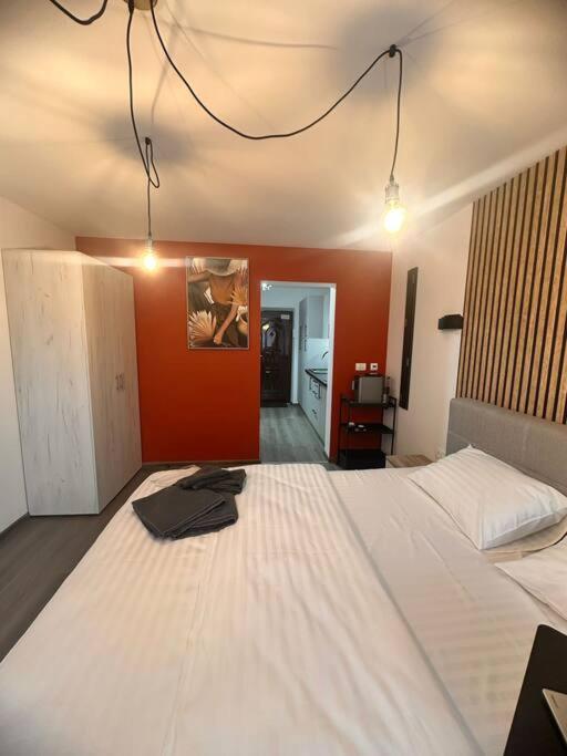Residence 57 Resita Luaran gambar