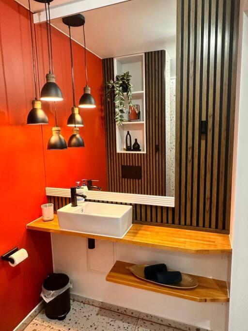 Residence 57 Resita Luaran gambar