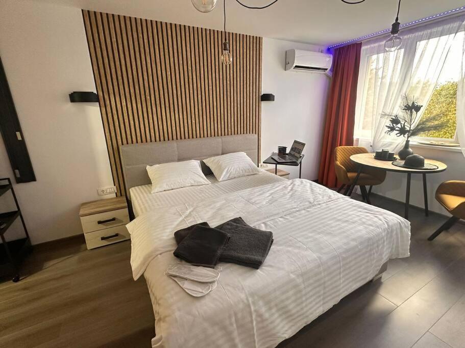 Residence 57 Resita Luaran gambar